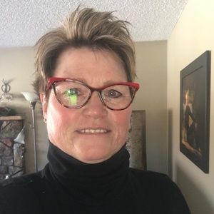 Meet your Posher, Jackie